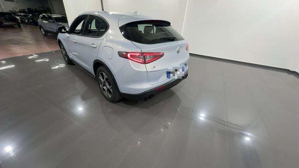 Alfa Romeo Stelvio 2.2 Q4 154 kW image number 4