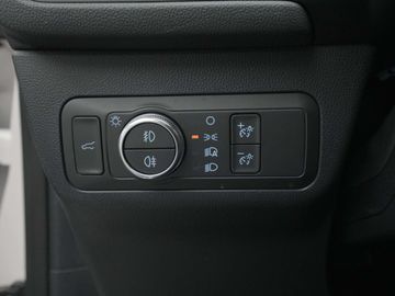 Car image 38