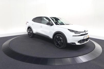 Car image 43