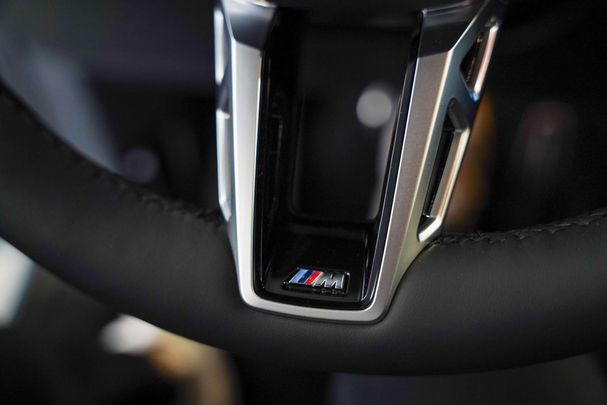 BMW iX1 eDrive20 M Sport Pro 150 kW image number 14