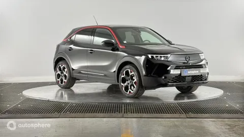 Car image 4