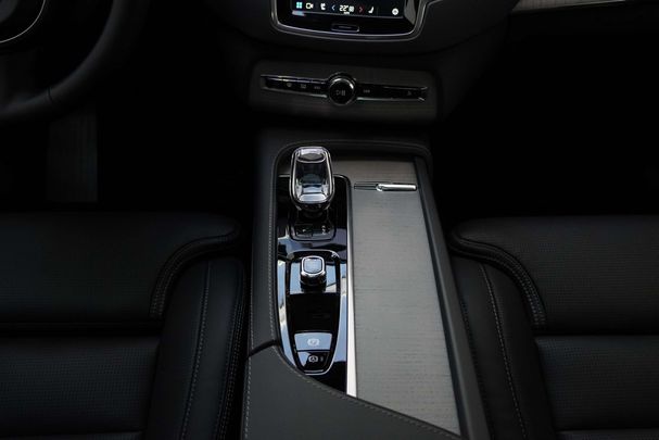 Volvo XC90 T8 Recharge AWD 335 kW image number 36