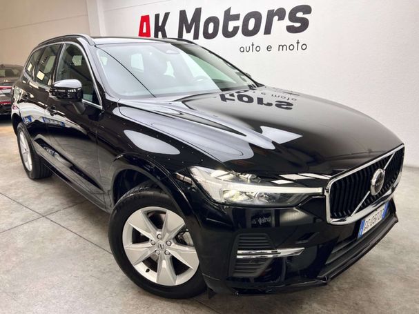 Volvo XC60 B4 AWD Geartronic Momentum Pro 145 kW image number 2