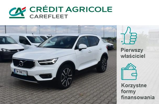 Volvo XC40 T3 Momentum 120 kW image number 2