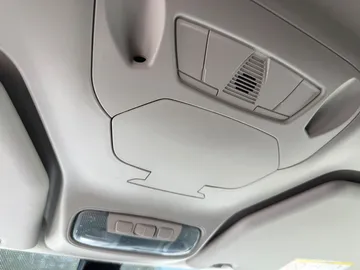 Car image 42