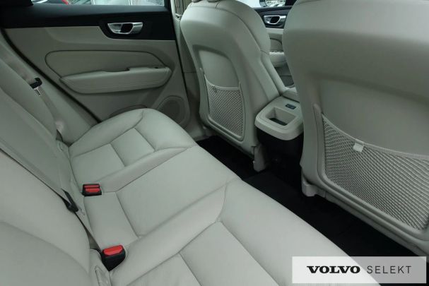 Volvo XC60 AWD 145 kW image number 61