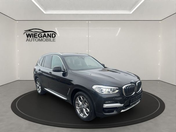 BMW X3 xDrive30e xLine 215 kW image number 7