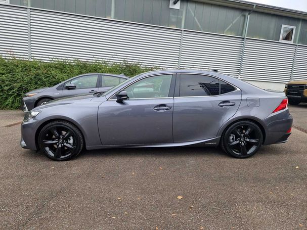 Lexus IS 300 H 164 kW image number 5