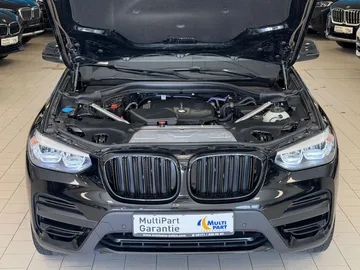 Car image 37