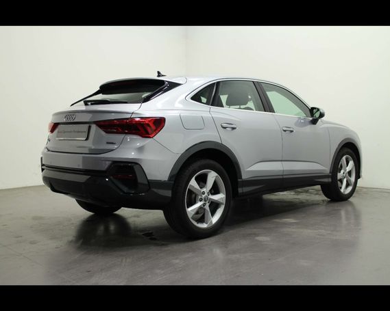 Audi Q3 40 TDI quattro S tronic Sportback Business 140 kW image number 2