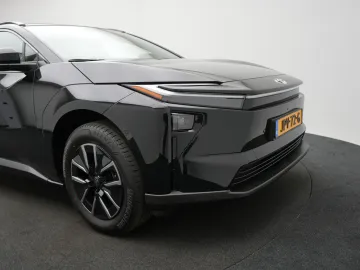 Car image 50