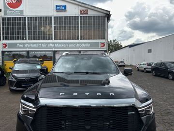 Car image 30