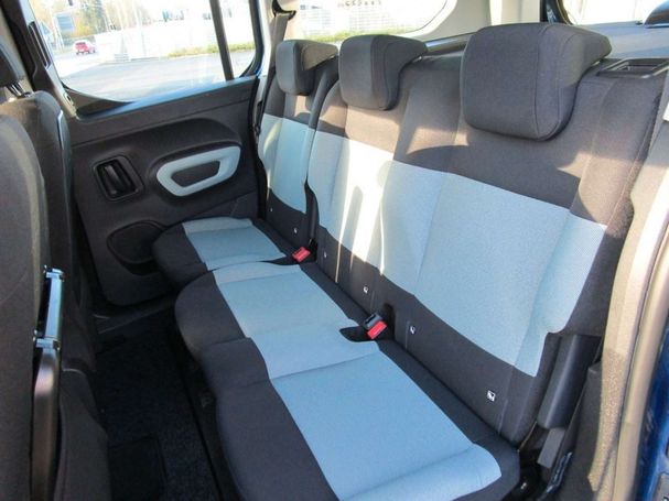 Citroen Berlingo XL BlueHDi 130 FEEL 96 kW image number 4