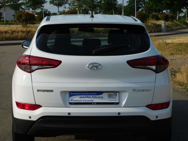 Hyundai Tucson blue Classic 85 kW image number 4