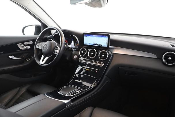 Mercedes-Benz GLC 300 e 235 kW image number 11