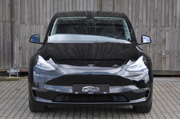 Tesla Model Y Standard Range 220 kW image number 3