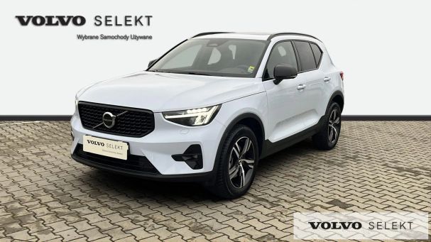 Volvo XC40 145 kW image number 1