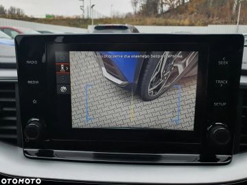 Car image 36