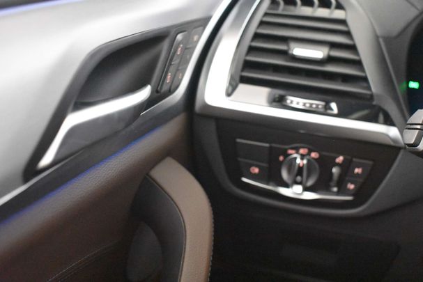 BMW iX3 80 kWh 210 kW image number 8