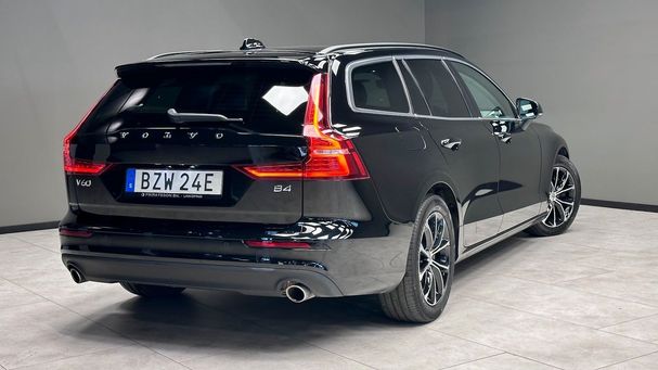 Volvo V60 B4 Momentum 145 kW image number 20