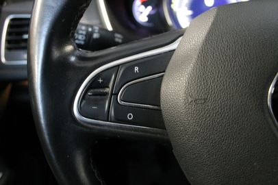 Car image 36