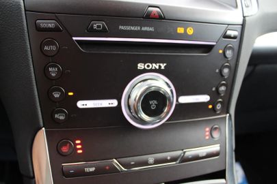 Car image 31