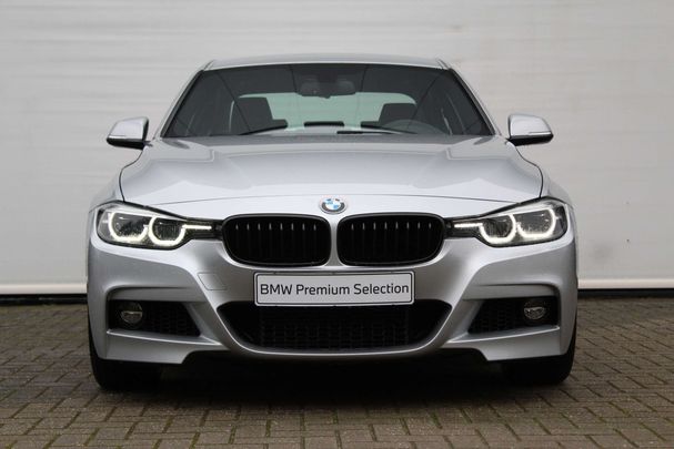 BMW 318i M Sport 100 kW image number 2