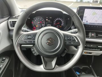 Car image 12