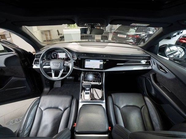 Audi Q8 50 TDI quattro S-line 210 kW image number 3