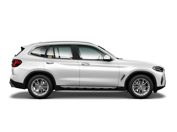 BMW X3 xDrive30i 180 kW image number 3