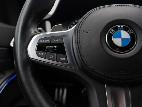 BMW 320d Touring M Sport 140 kW image number 26