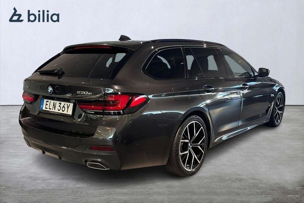 BMW 530 Touring xDrive 218 kW image number 19