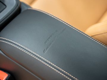 Car image 48