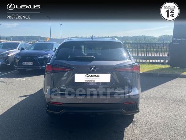 Lexus NX 300 h 145 kW image number 19