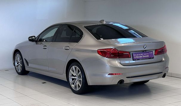 BMW 520d xDrive 140 kW image number 9