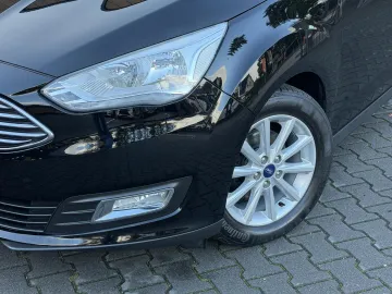 Car image 37
