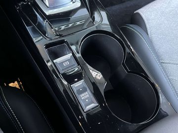 Car image 37