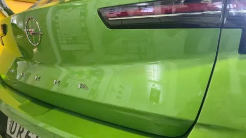 Car image 28