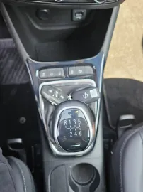 Car image 24