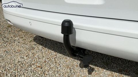 Car image 35