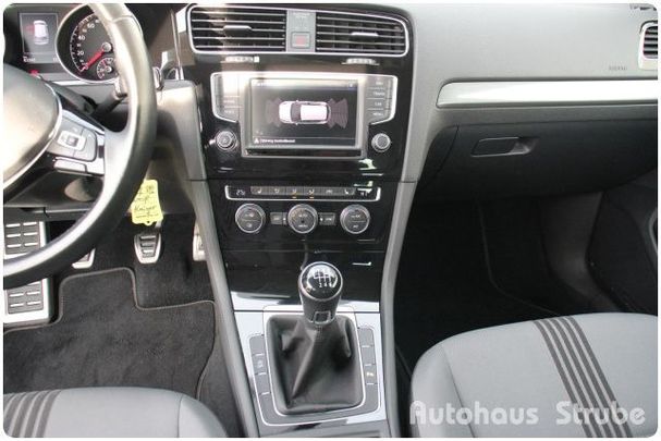 Volkswagen Golf 1.4 TSI 92 kW image number 17