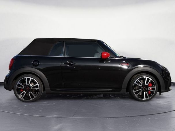 Mini John Cooper Works Cabrio 170 kW image number 2