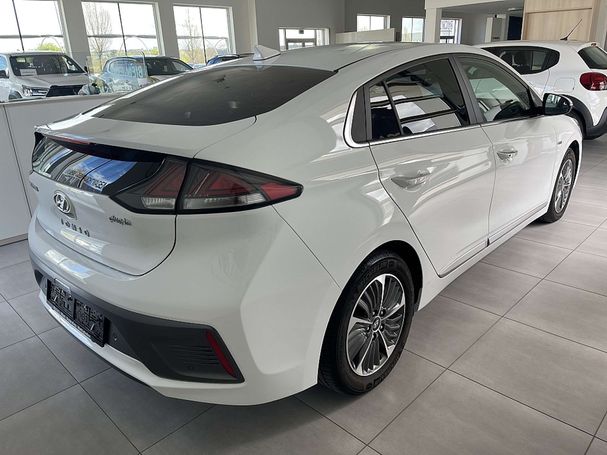 Hyundai Ioniq 1.6 GDI DCT 104 kW image number 3