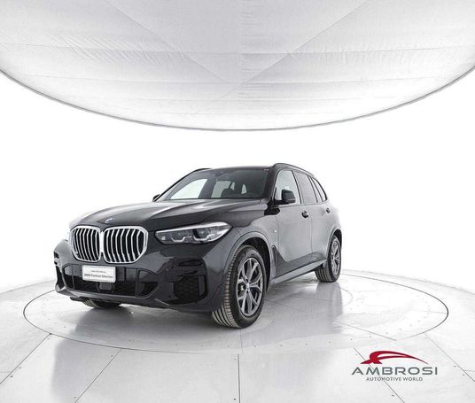 BMW X5 xDrive30d 210 kW image number 1