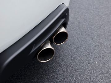 Car image 35