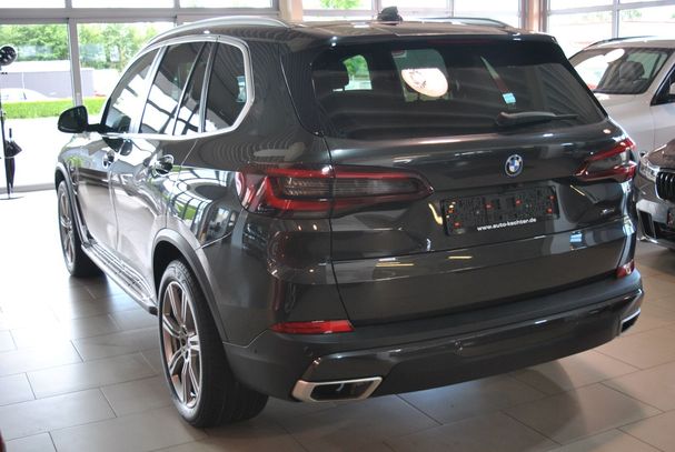 BMW X5 45e xDrive 290 kW image number 4