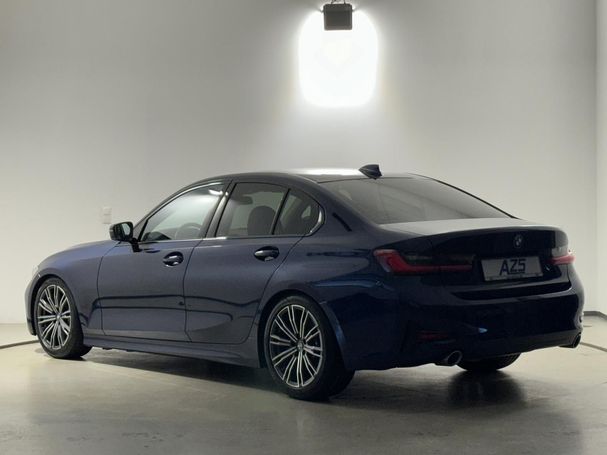 BMW 330i Sport Line 190 kW image number 5