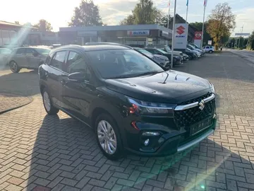 Car image 2