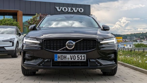 Volvo V60 B4 Ultimate 145 kW image number 2