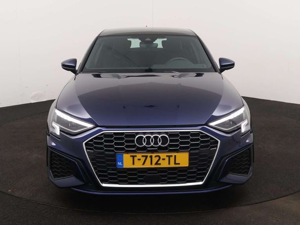 Audi A3 30 TFSI S-line Sportback 81 kW image number 2